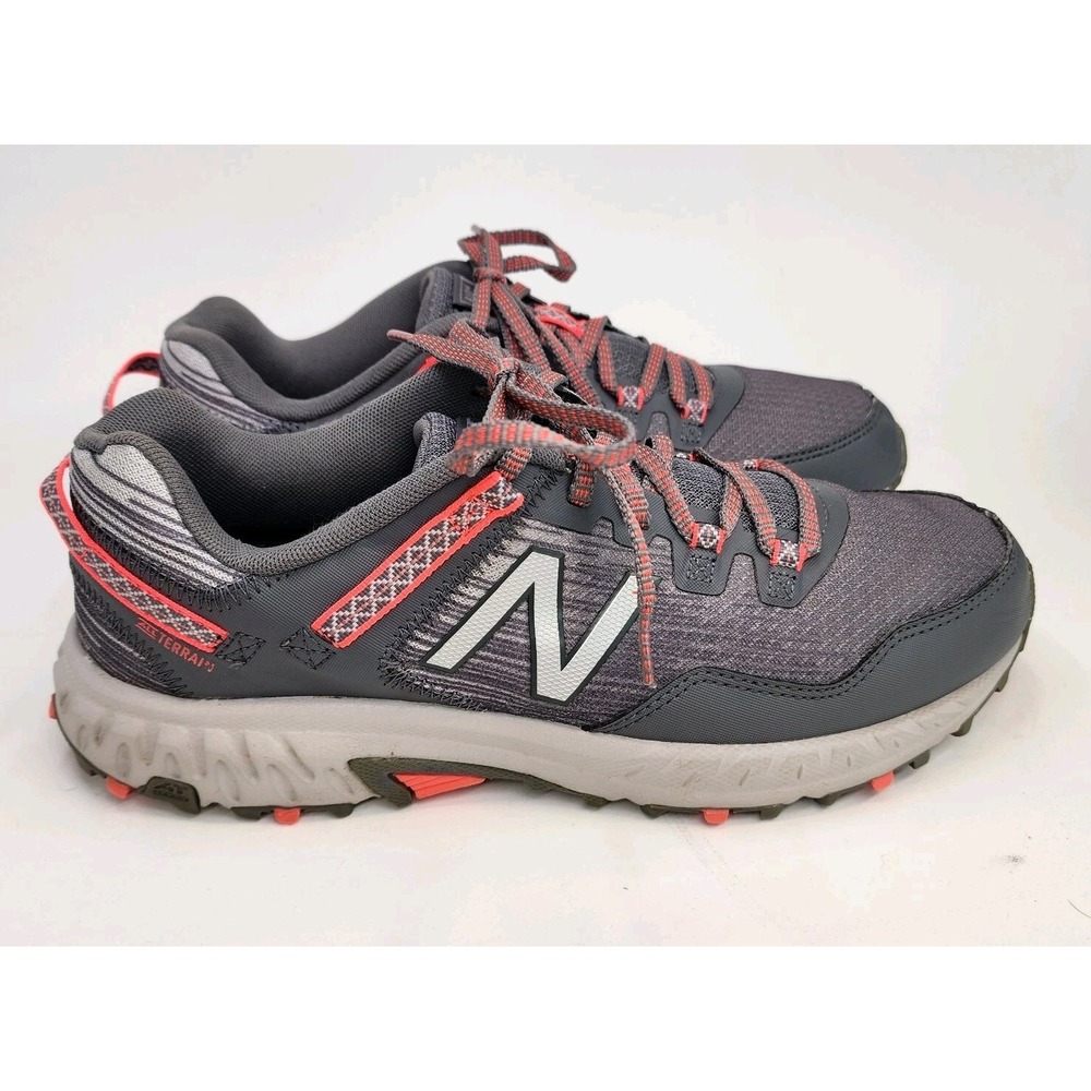 Womens Size 10 New Balance 410v6 Gray/Pink Athletic Sneakers